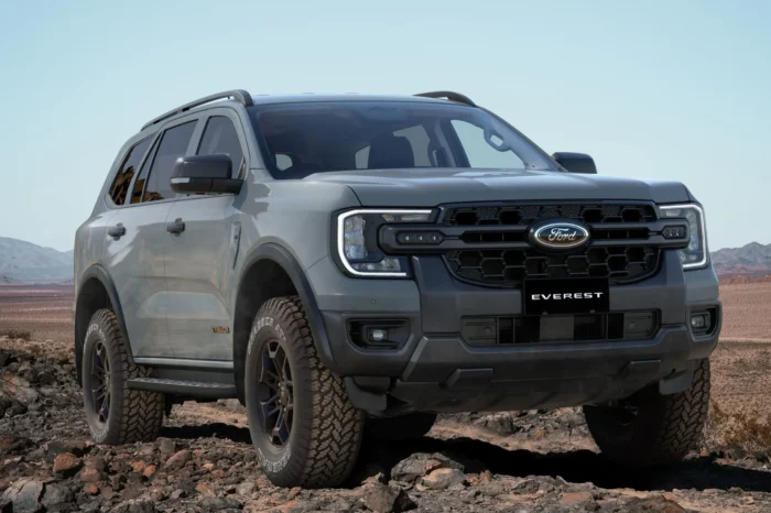 2025 Ford Everest Ambeinte PHEV