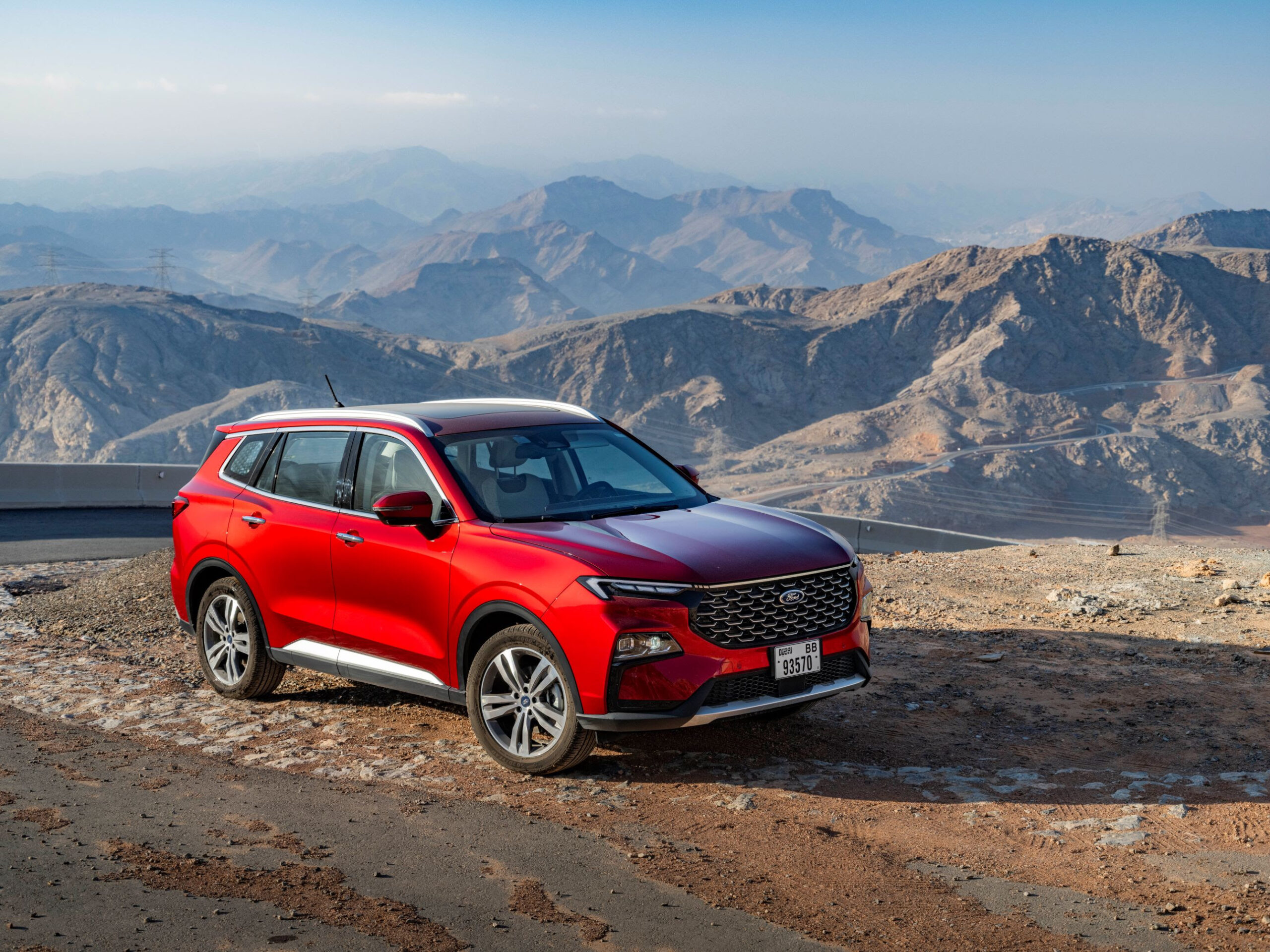 فورد تيريتوري: رفيق المغامرة المثالي في الشرق الأوسطسيارة متقدمة تقنياً وعالية القيمة لعشّاق الاستكشاف الشباب