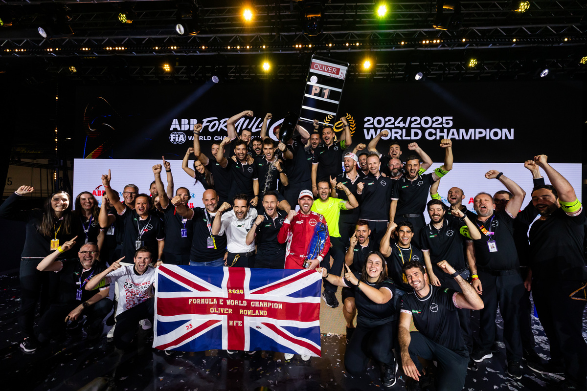 نيسان فورمولا إي يختتم موسمه الحادي عشر بسجلٍ من الإنجازات وجولة ختامية حماسية في لندن